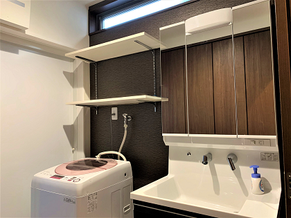 アメリカンスイッチ　カラー建具