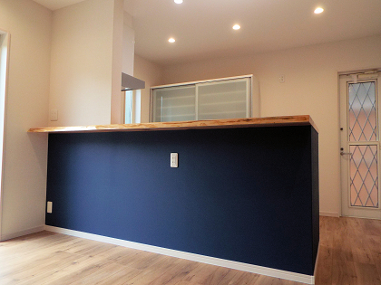 アメリカンスイッチ　カラー建具